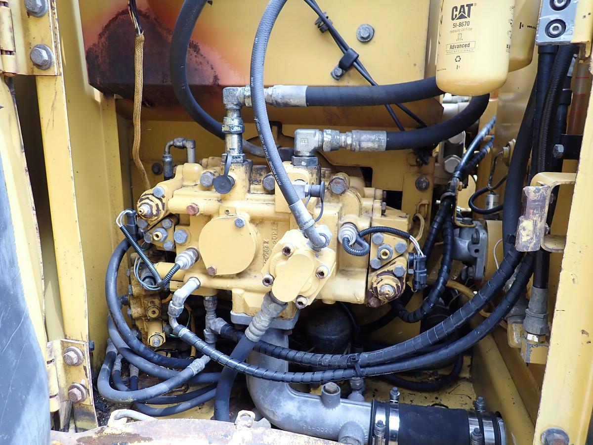 Used 2003 CAT 312C
