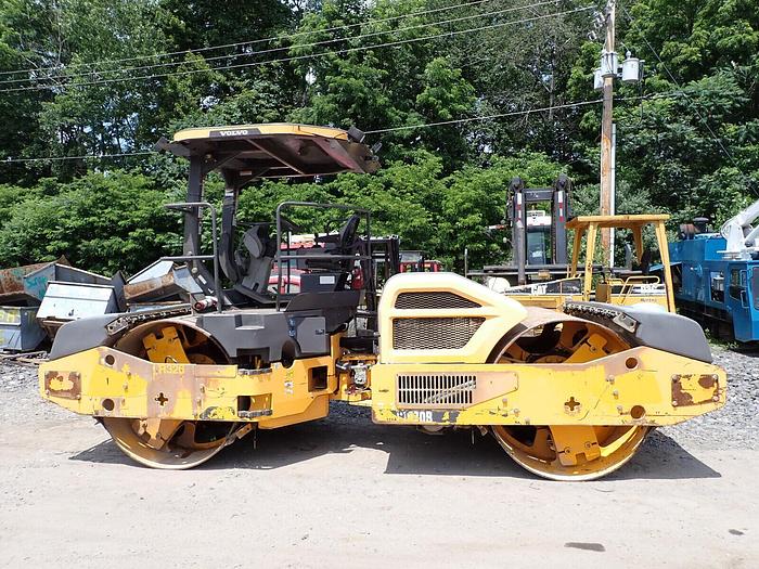 Used 2013 Volvo DD120B 80" Asphalt Roller DD120 Hydrostatic Tandem