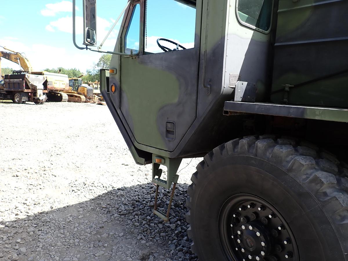 Used 1985 Oshkosh M985 8x8 HEMTT