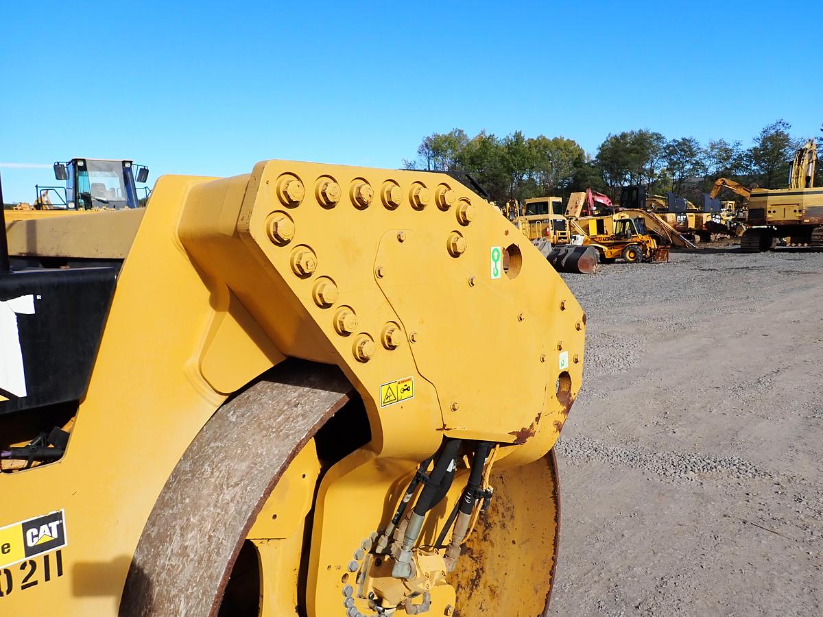 Used 2015 CAT CB64 Double Drum Roller