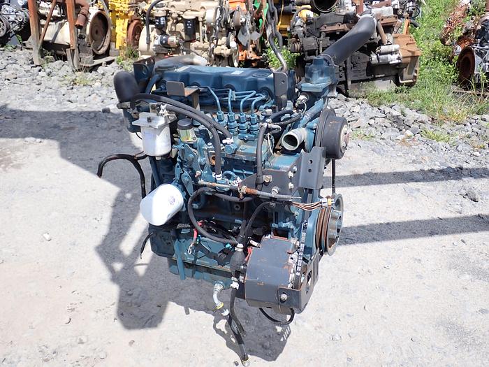 Used Kubota V3300-DI-T-EU2 Diesel Engine BOBCAT T300