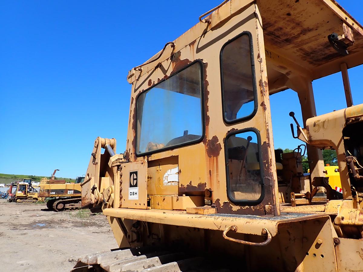 Used 1973 CAT D8H Crawler Dozer RIPPER!
