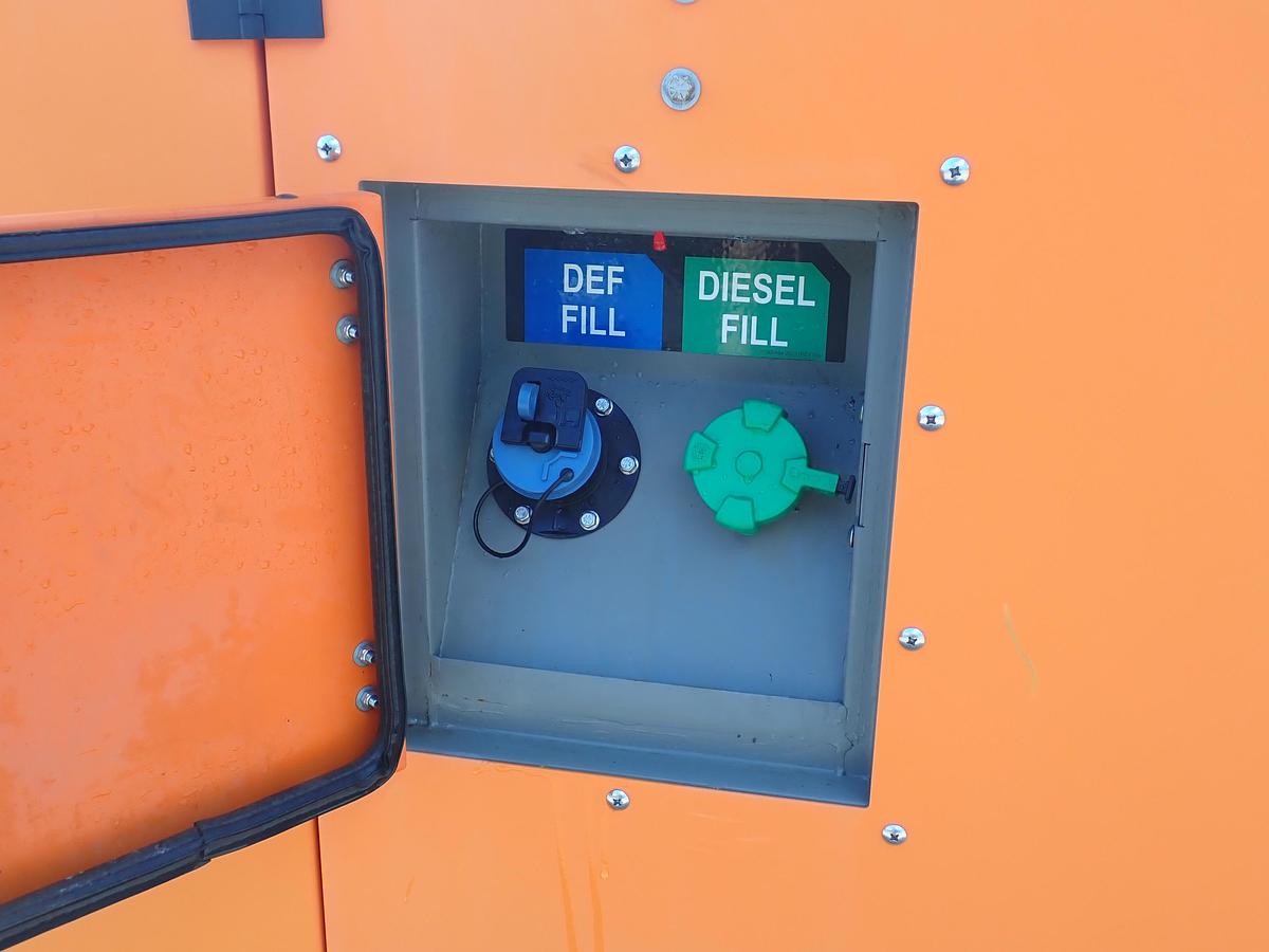 Used 2019 Sullivan Palatek D400PHHJD4AF 400 CFM Air Compressor 258 HOURS