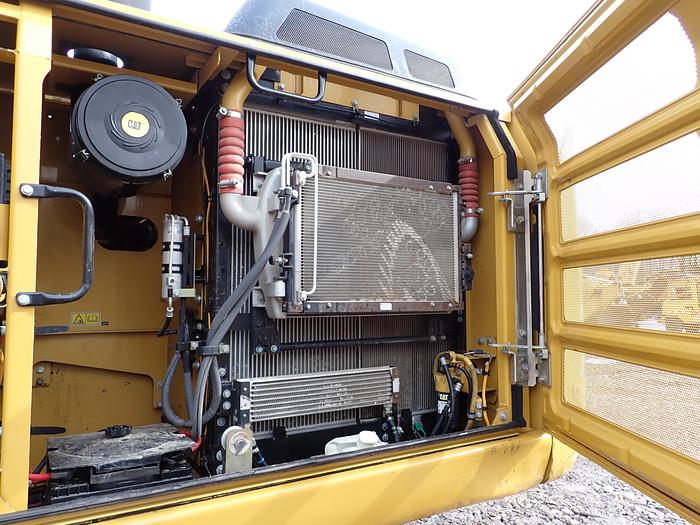 Used 2012 CAT 320EL
