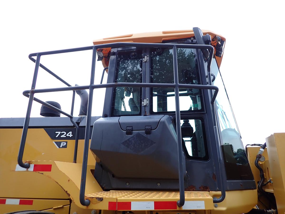Used 2021 John Deere 724P Wheel Loader QUICK COUPLER