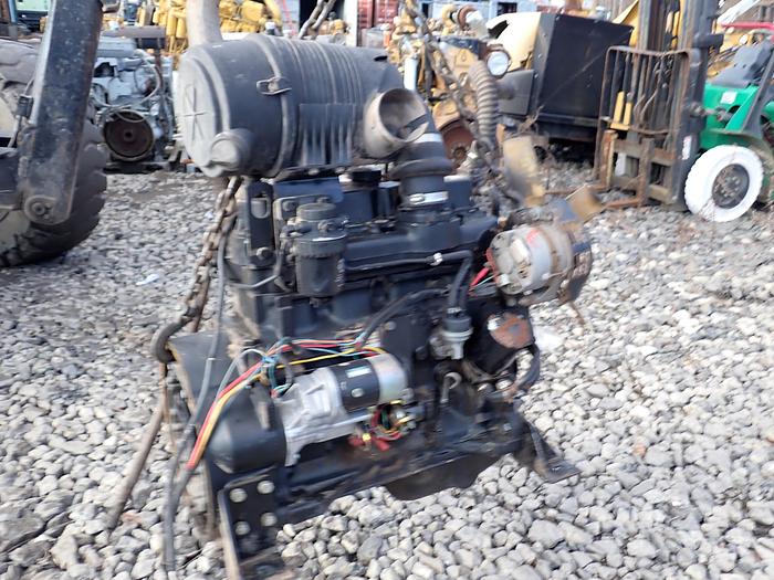 Used John Deere 4039DF