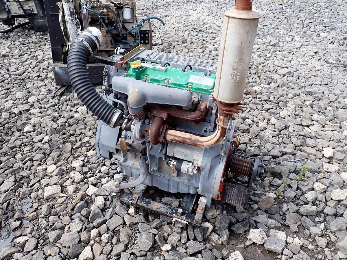 Used Deutz BF4L1011F Turbo Diesel Engine