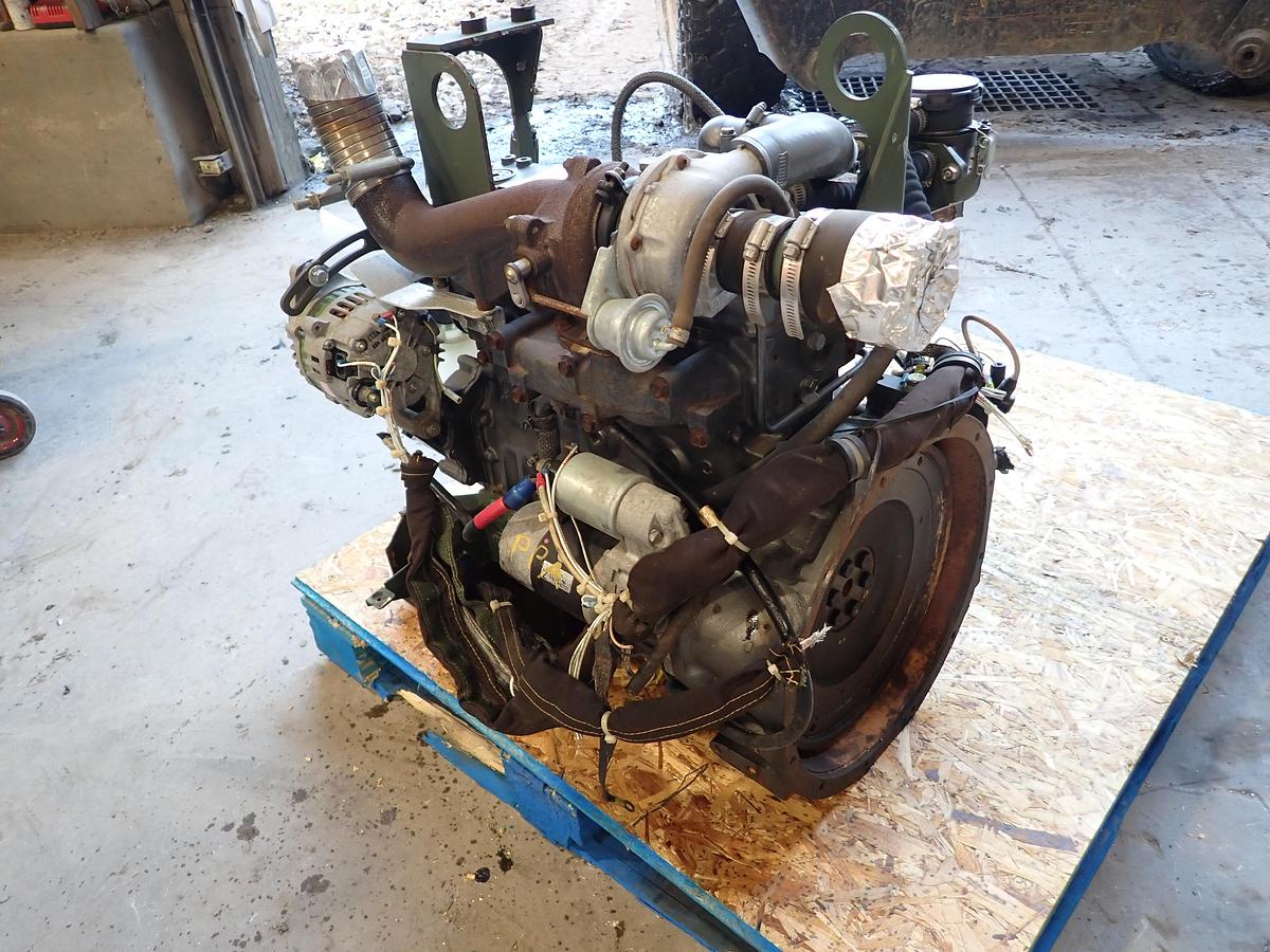 Used Yanmar 4TNV84T Turbo Diesel Engine 422 HOURS!