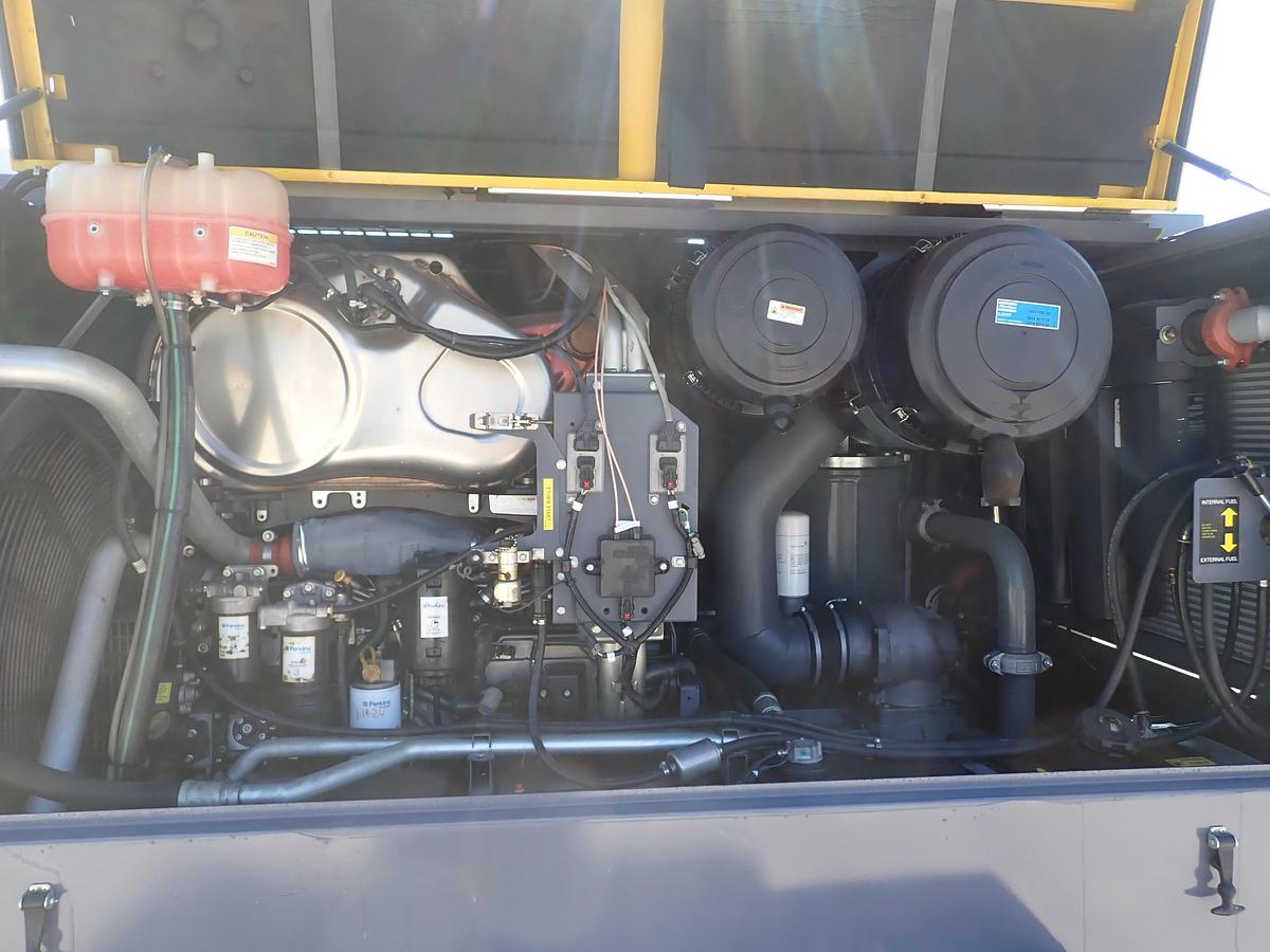 Used 2020 Atlas Copco XAS950 PD8 950 CFM Air Compressor