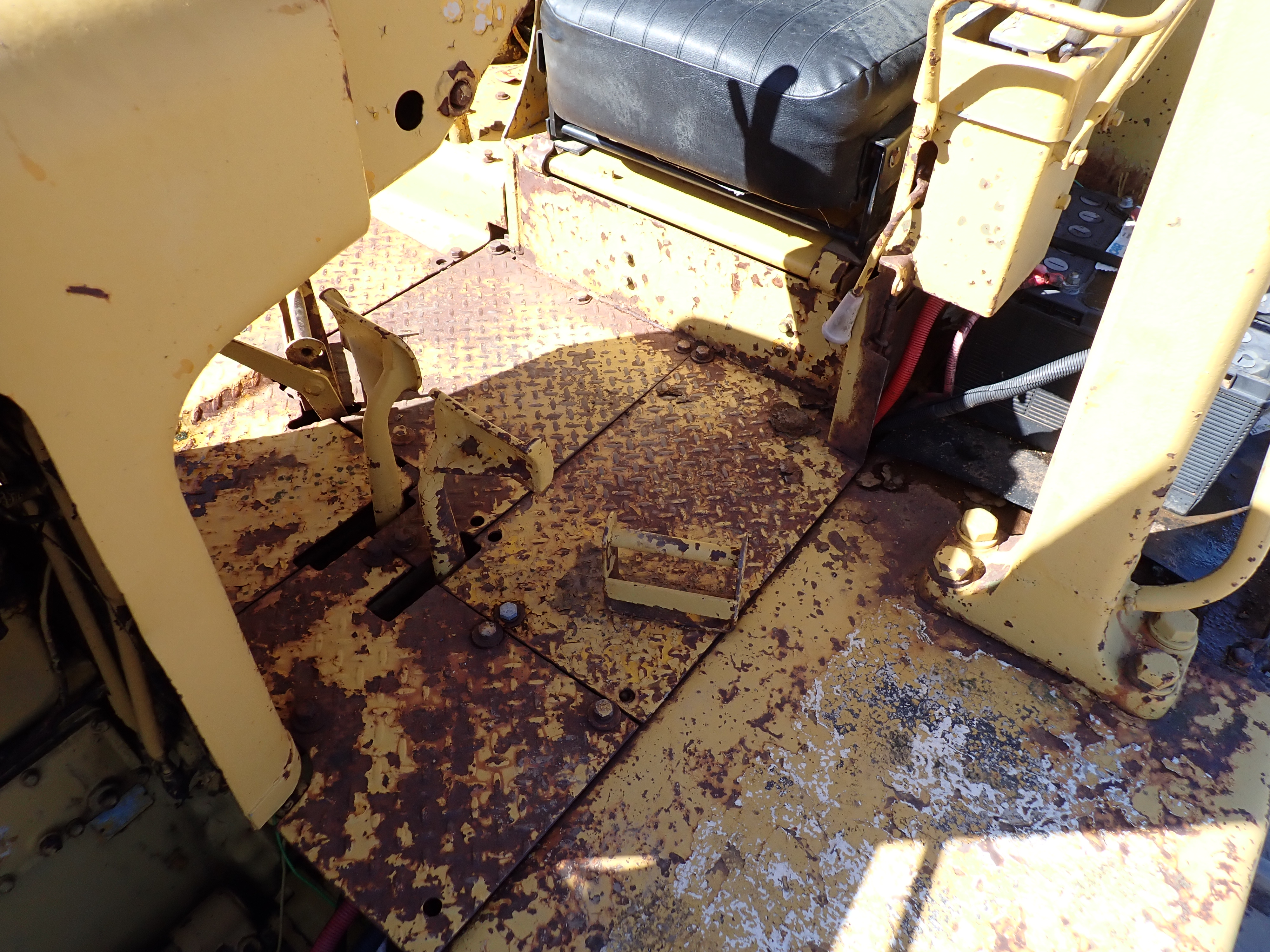 Used 1971 CAT D8H Crawler Dozer