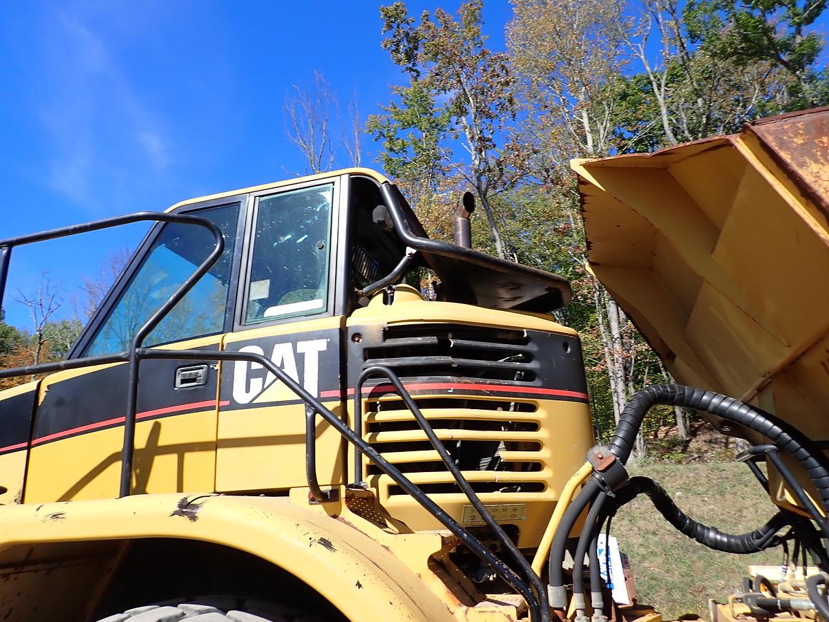 Used 2004 CAT 735 Articulated Haul Truck