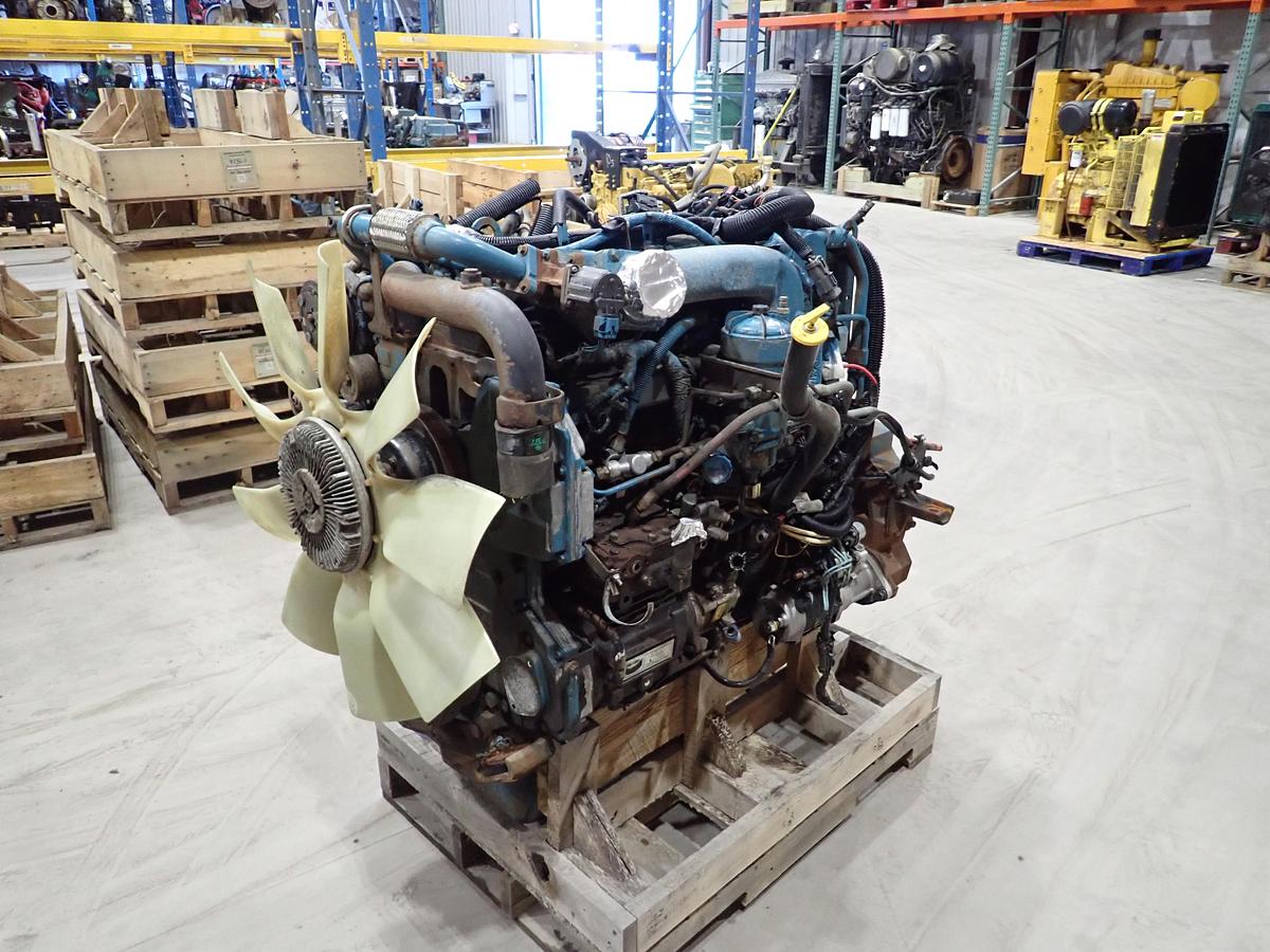 Used 2006 International DT466 Diesel Engine 245 HP 