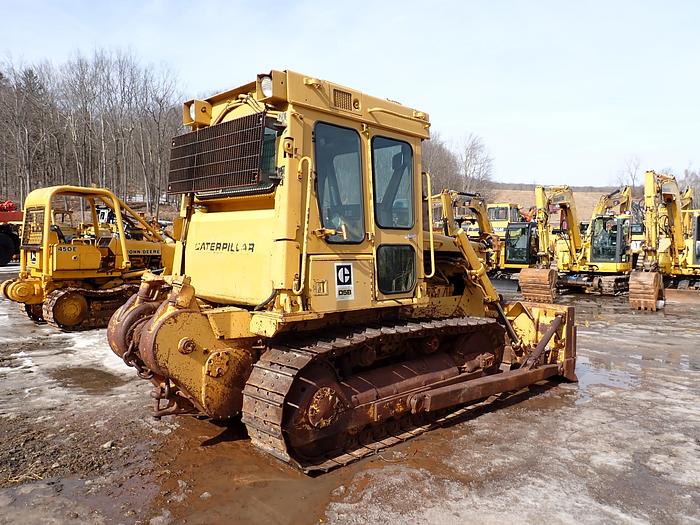 Used 1982 CAT D5B Crawler Dozer w/ CAB & WINCH 