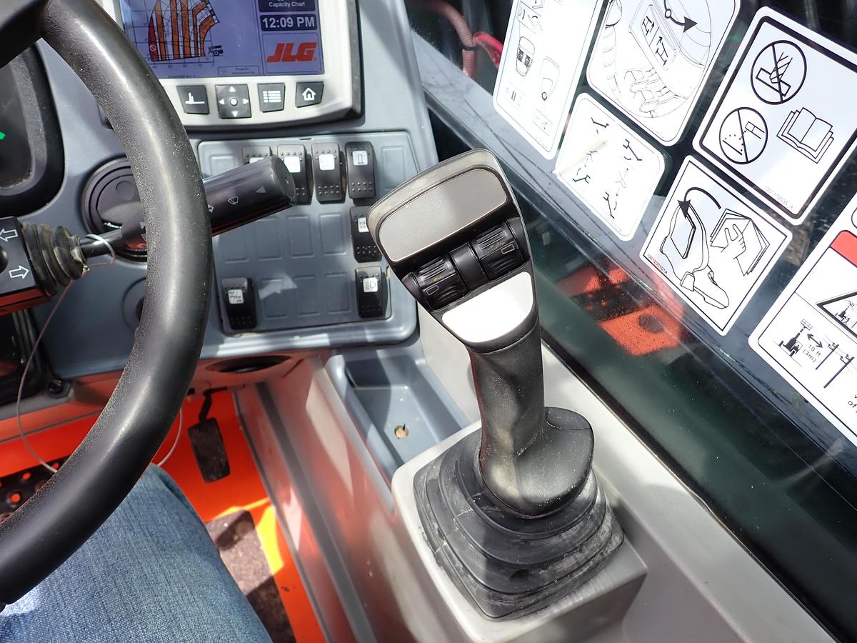 Used 2019 JLG 1255 12K Telehandler