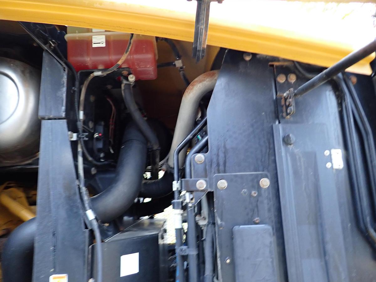 Used 2019 CAT 938M Wheel Loader