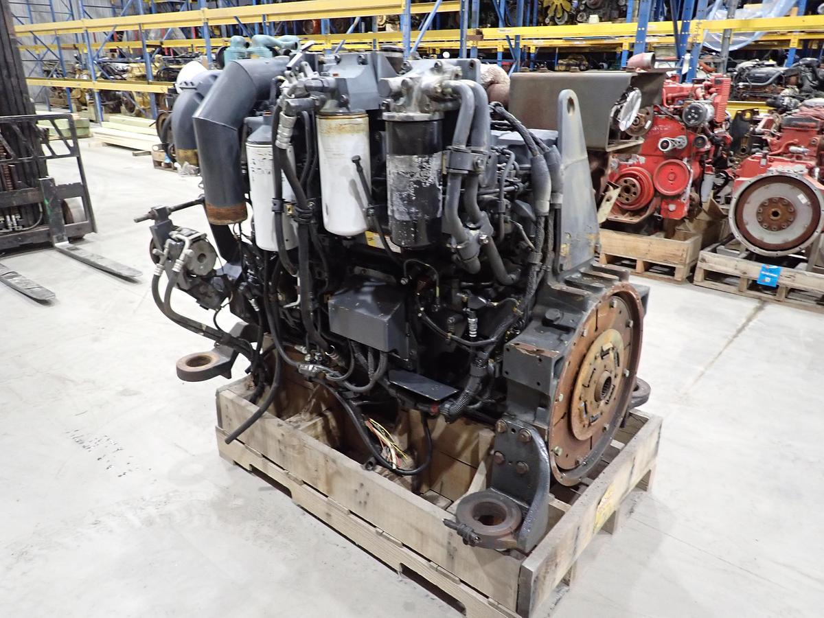 Used 2006 Komatsu SAA6D125E-5 Diesel Engine PC400LC-7E0