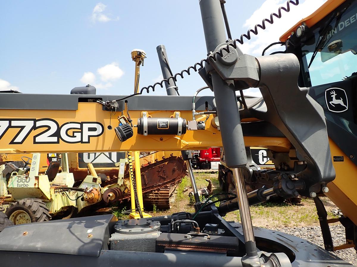 Used 2016 John Deere 772GP Motor Grader w/ GPS