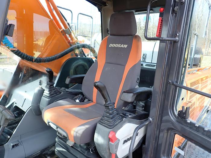 Used 2021 Doosan DX490LC-5