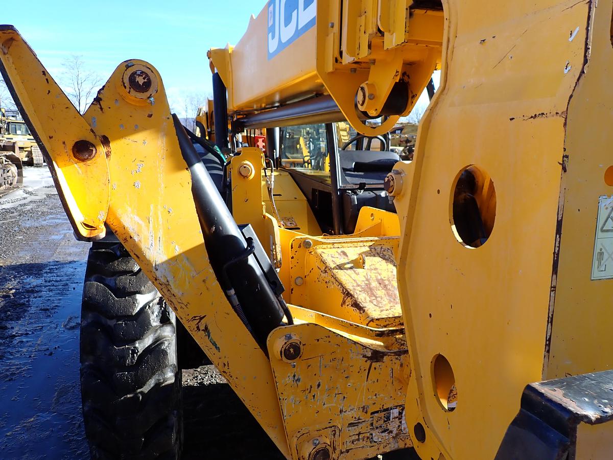 Used 2018 JCB 510-56 10K Telehandler