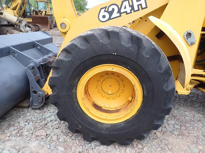 Used 2000 John Deere 624H Wheel Loader for Sale at Old Forge Power ...
