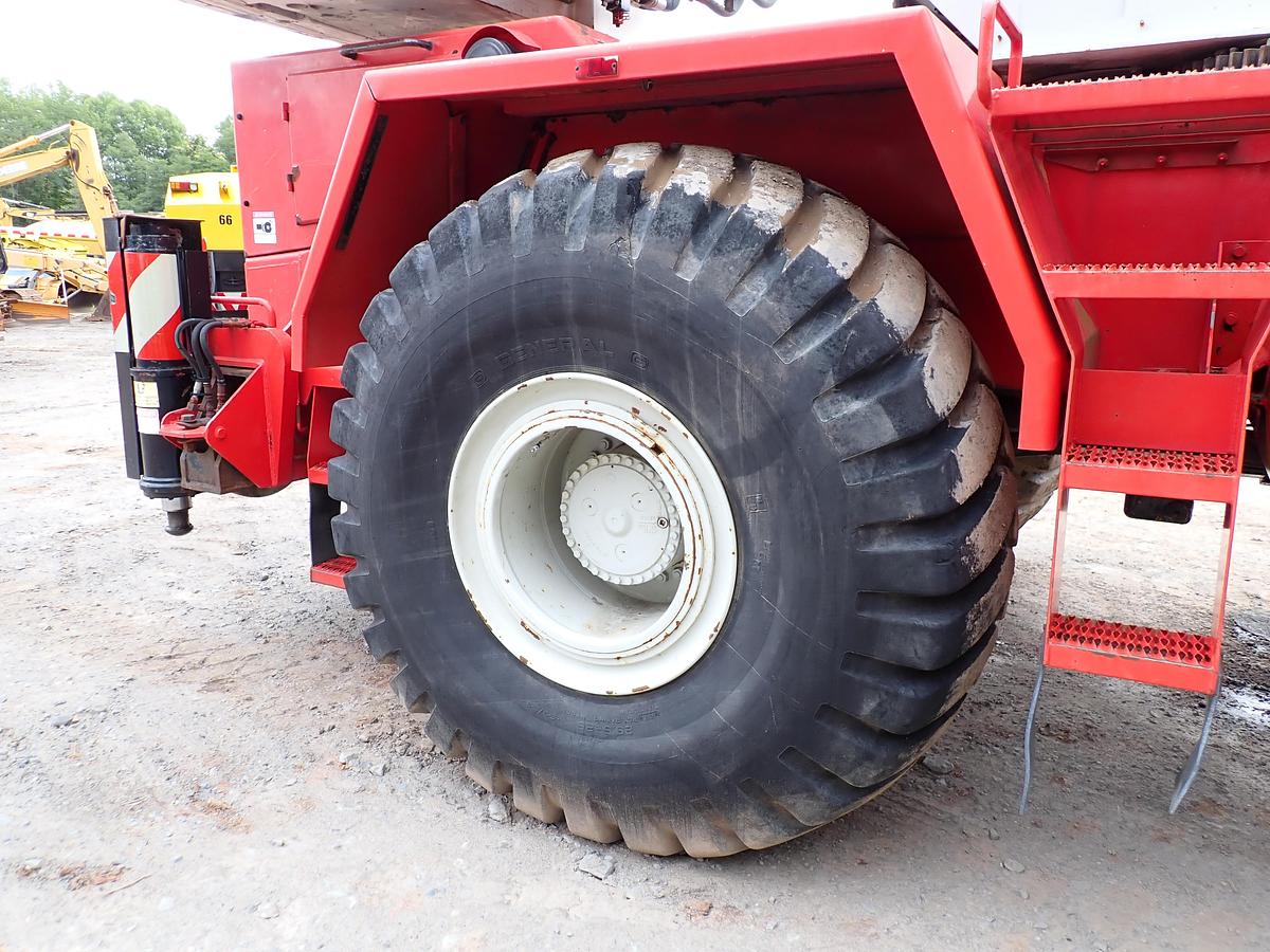 Used 1997 Link-Belt RTC-8060 60 Ton Rough Terrain Crane