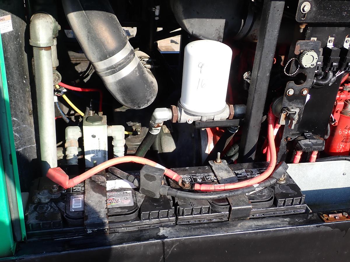 Used 2016 Sullivan Palatek D375PDCU 375 CFM Air Compressor