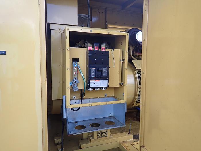 Used 1995 CAT SR4B 500 KW Standby Generator 1134 HOURS!