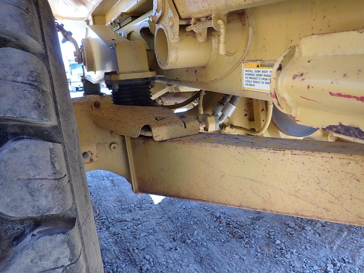 Used 2004 CAT 735 Articulated Haul Truck