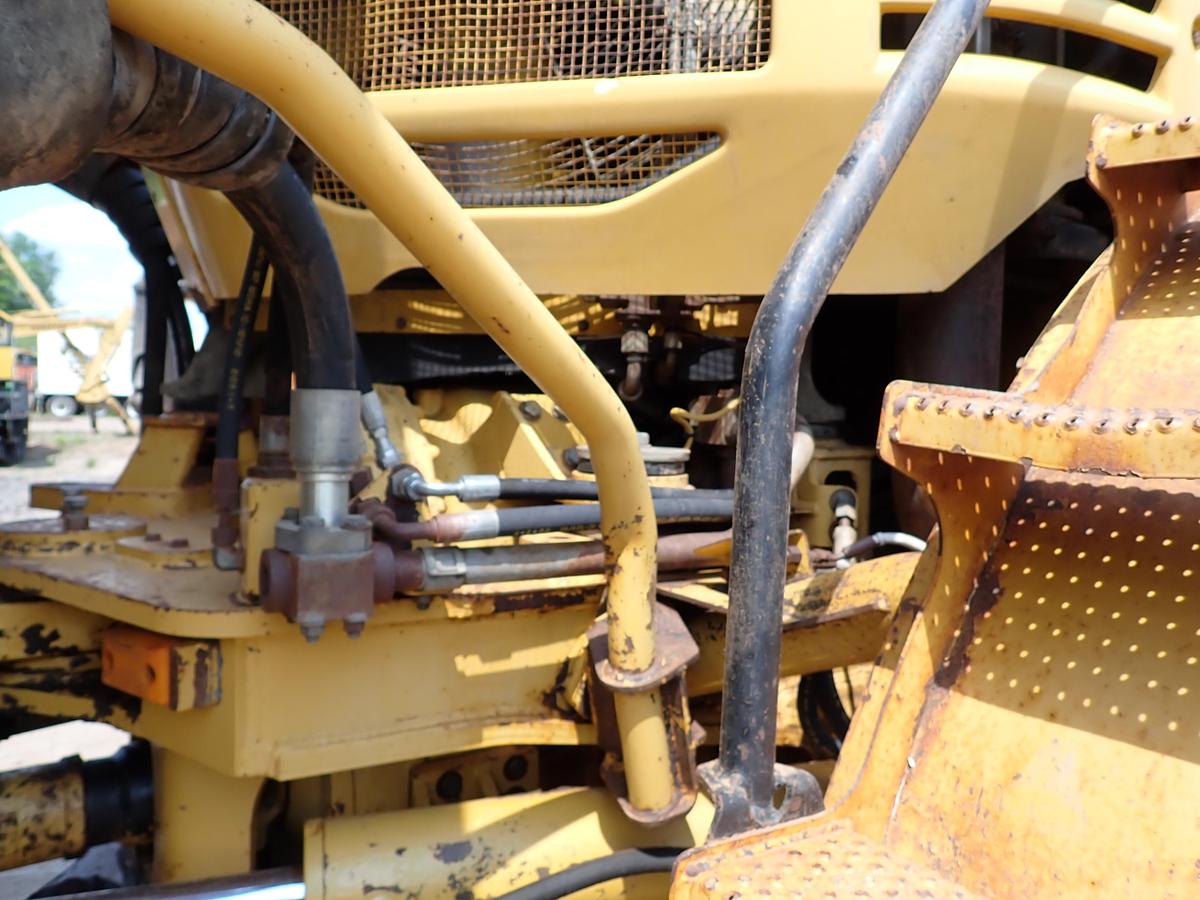 Used 2003 CAT 735