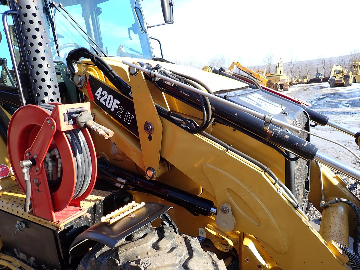 Used 2018 CAT 420F2 IT Loader Backhoe HYDRAULIC THUMB!