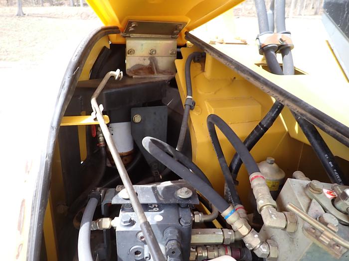 Used 2008 Komatsu PC88MR-8