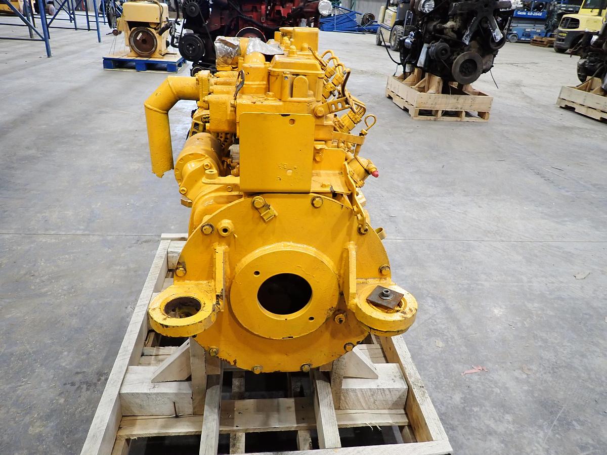Used 2000 CAT 3024 Diesel Engine 304.5 EXCAVATOR