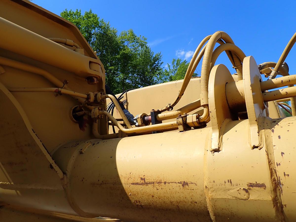 Used CAT 623B 8000 Gallon Water Wagon