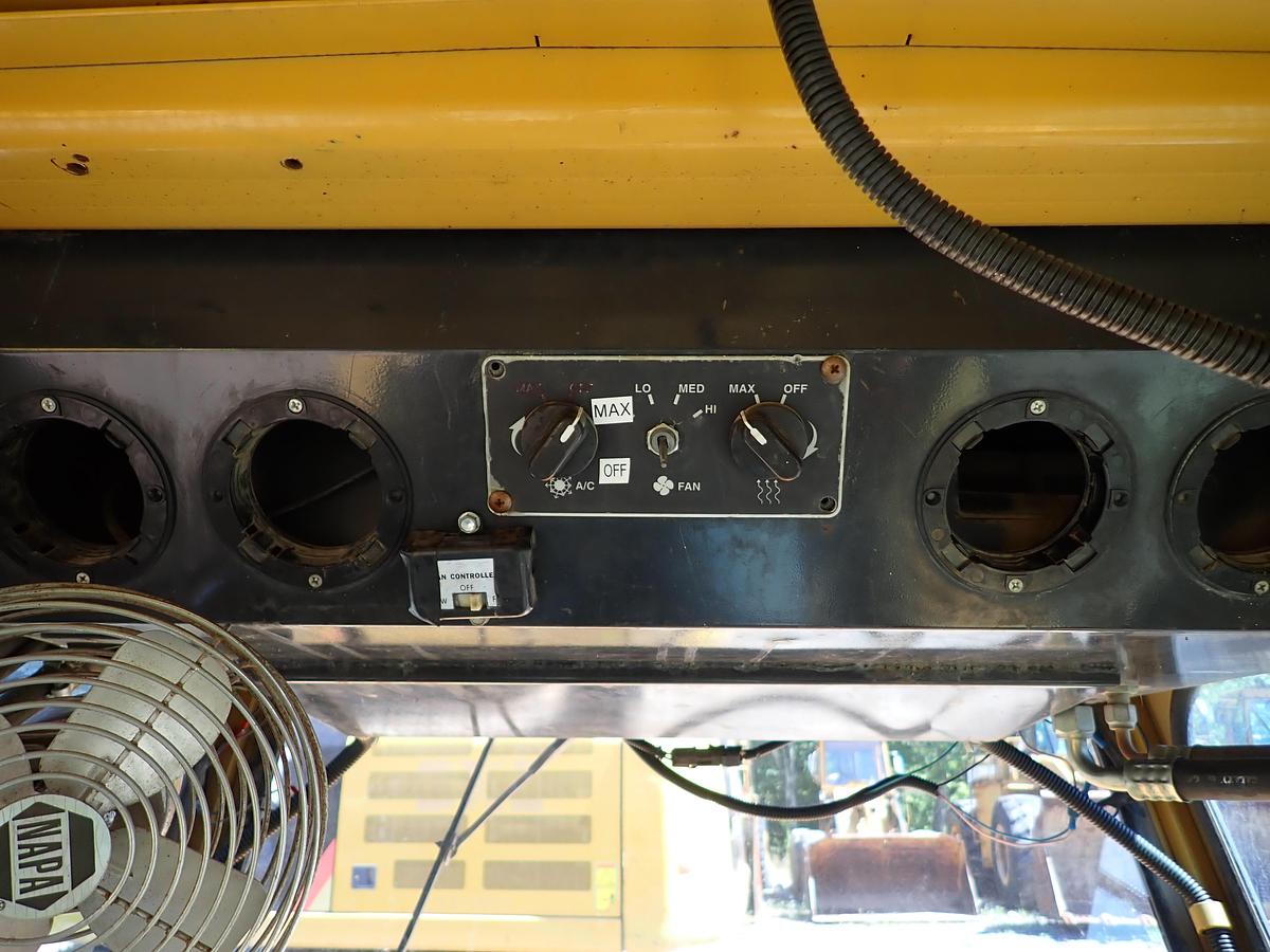 Used 2001 Rosco Challenger II