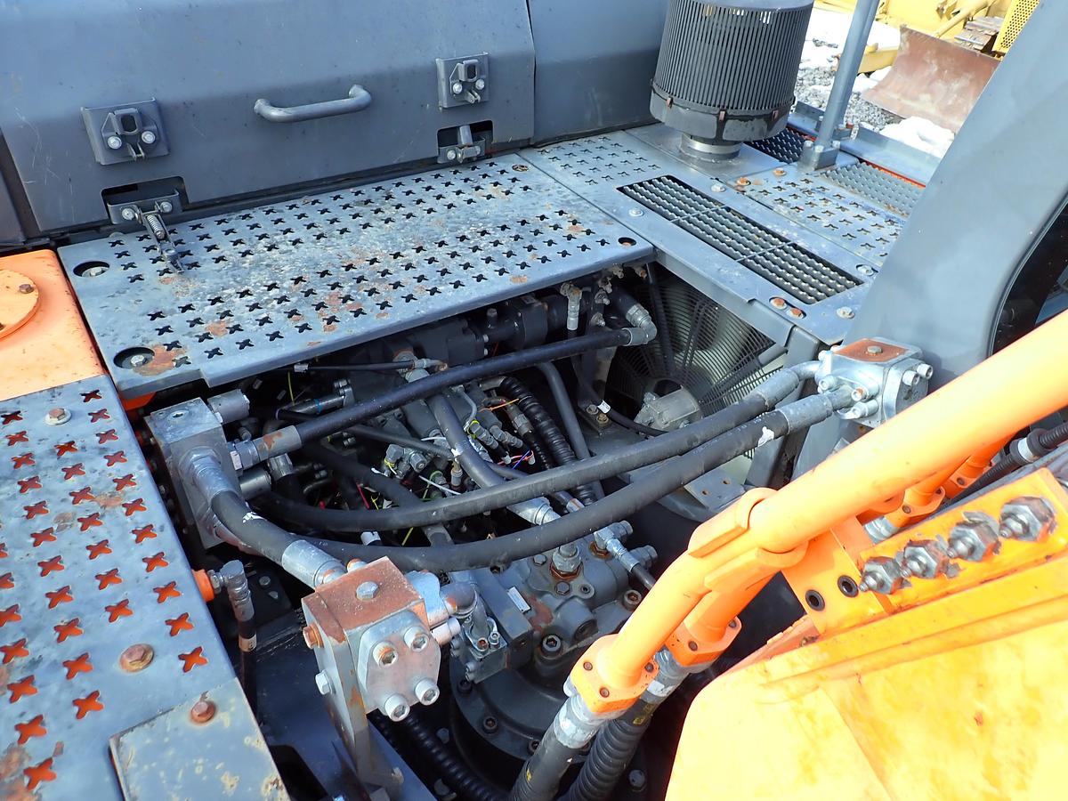 Used 2015 Doosan DX300 LC-5 Long Reach Excavator