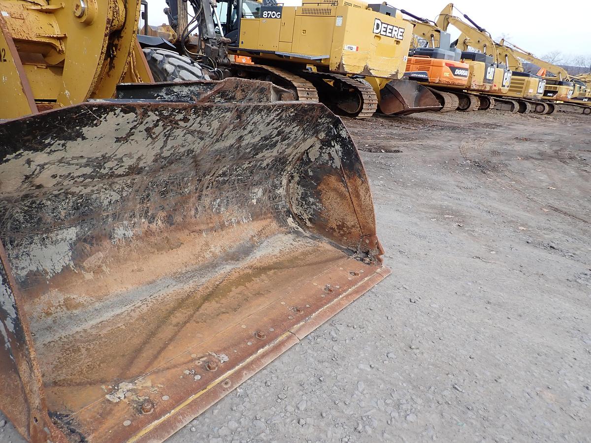 Used 2019 CAT 938M