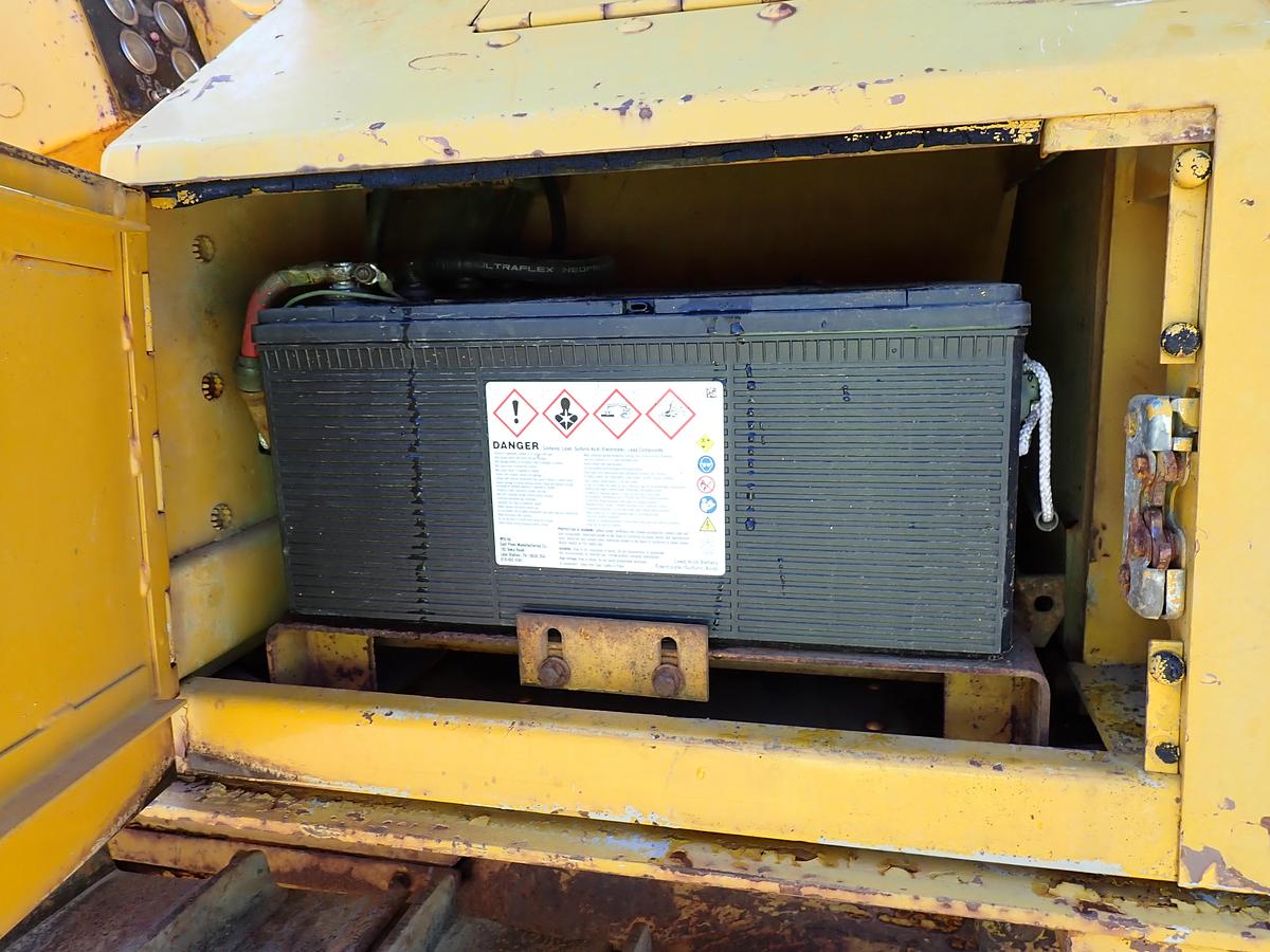 Used 1978 CAT D5B Crawler Dozer WINCH