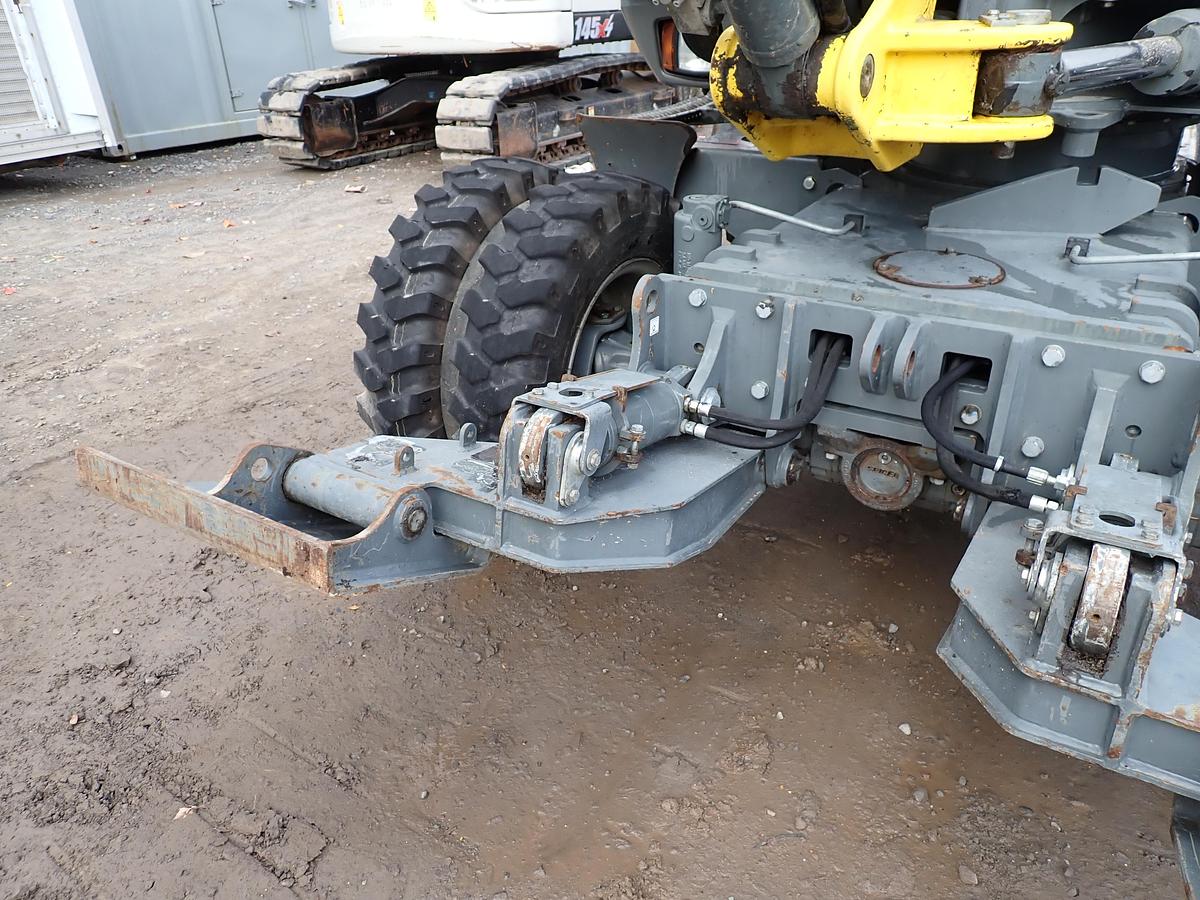 Used 2015 Wacker Neuson EW100
