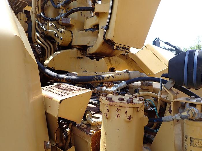 Used 2001 CAT 621G Motor Scraper