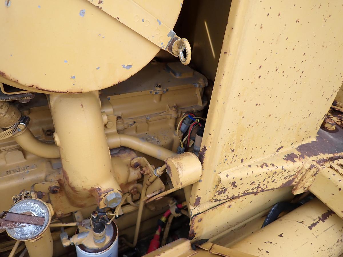 Used 1986 CAT D4H LGP Crawler Dozer DIRECT DRIVE W/ WINCH 2200 HOURS!