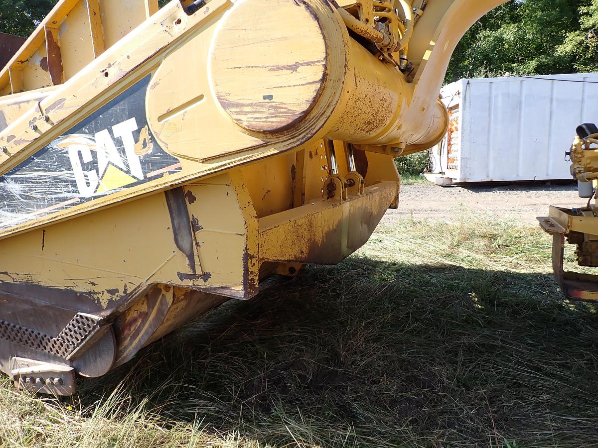 Used 2007 CAT 621G Motor Scraper