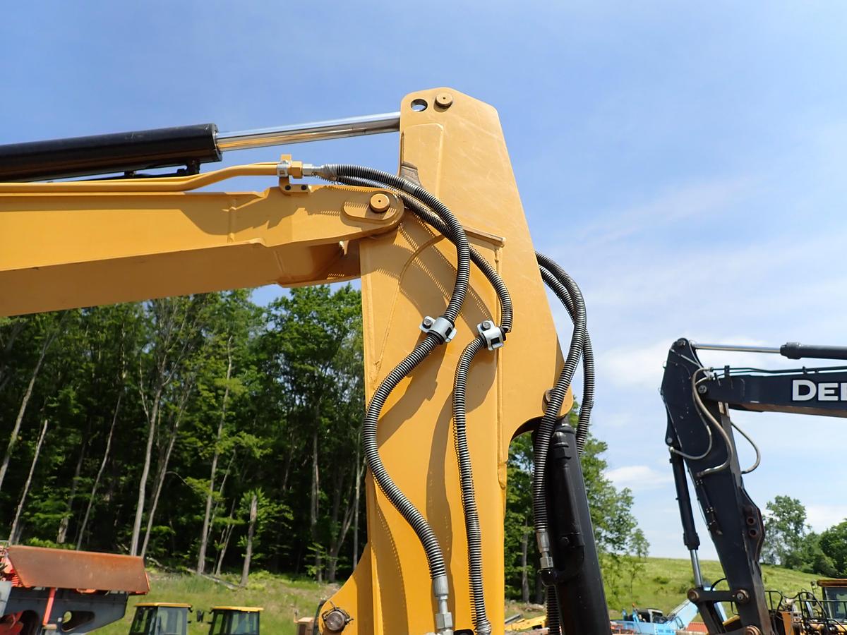 Used 2020 CAT 306 CR Hydraulic Excavator THUMB 1500 HOURS