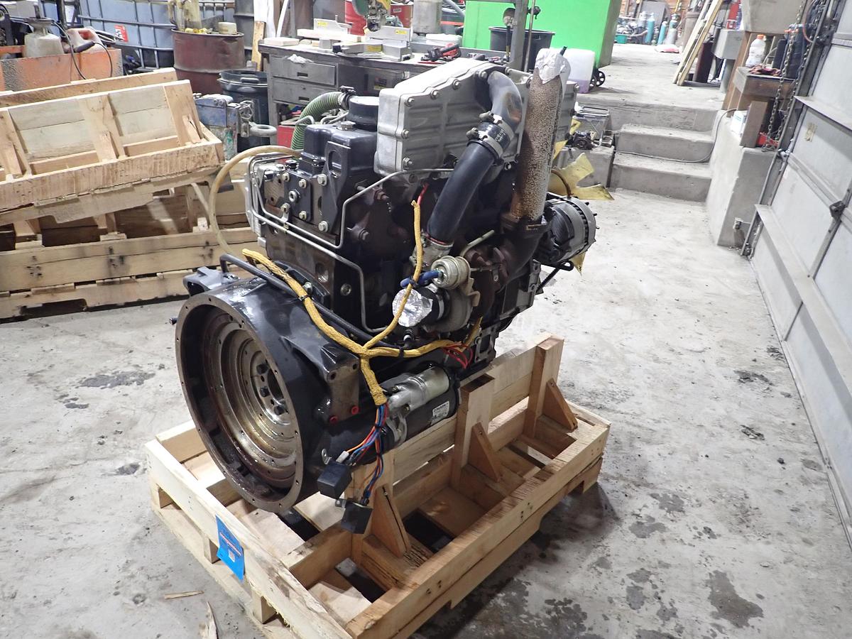 Used 1998 Perkins 1004-40TW Diesel Engine AM50661 946 HOURS!