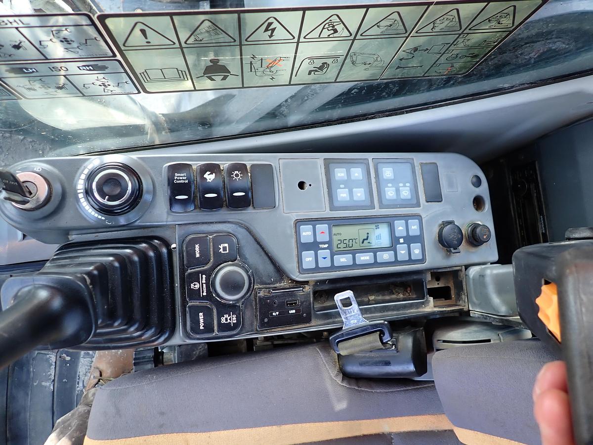 Used 2015 Doosan DX300 LC-5 Long Reach Excavator