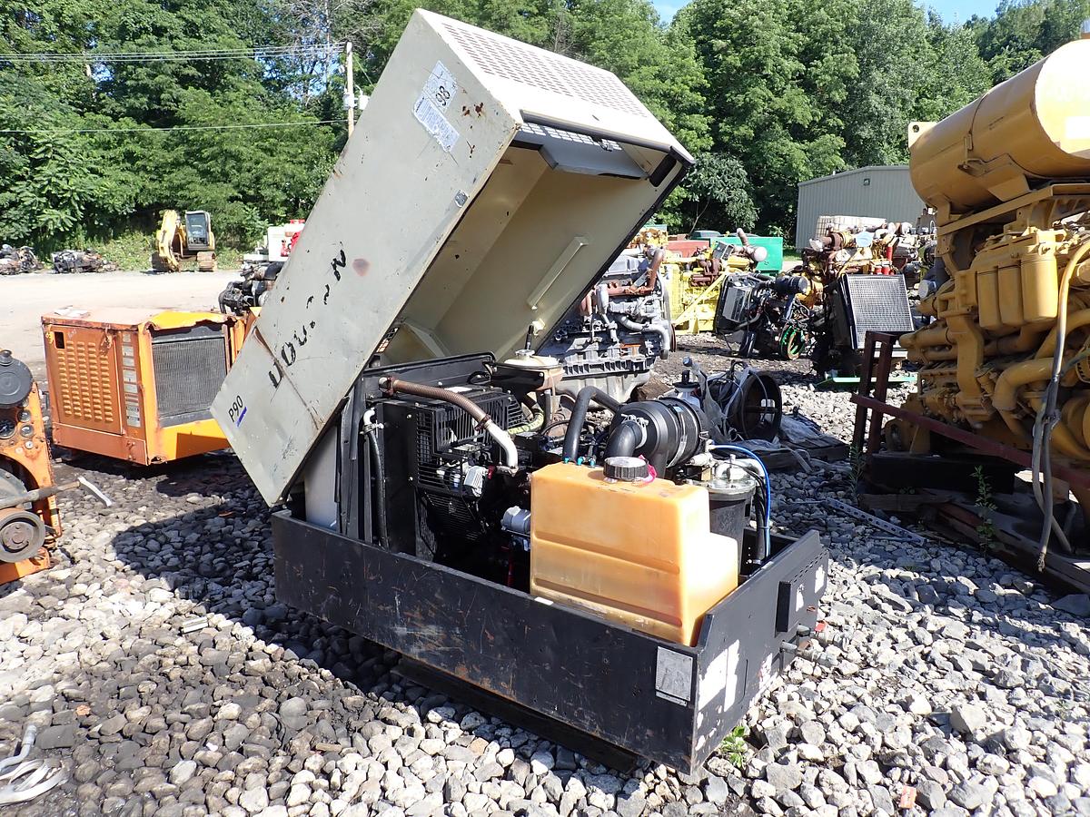 Used 2013 Doosan P90WIRU 90 CFM Air Compressor