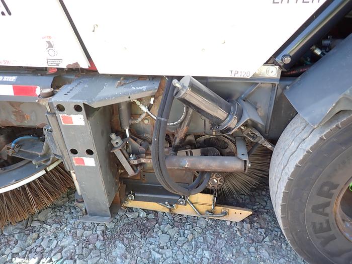 Used 2015 Global M4 Sweeper