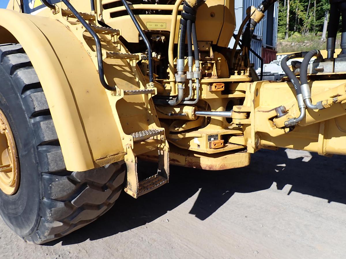 Used 2011 CAT 740 Articulated Haul Truck 7900 HOURS!
