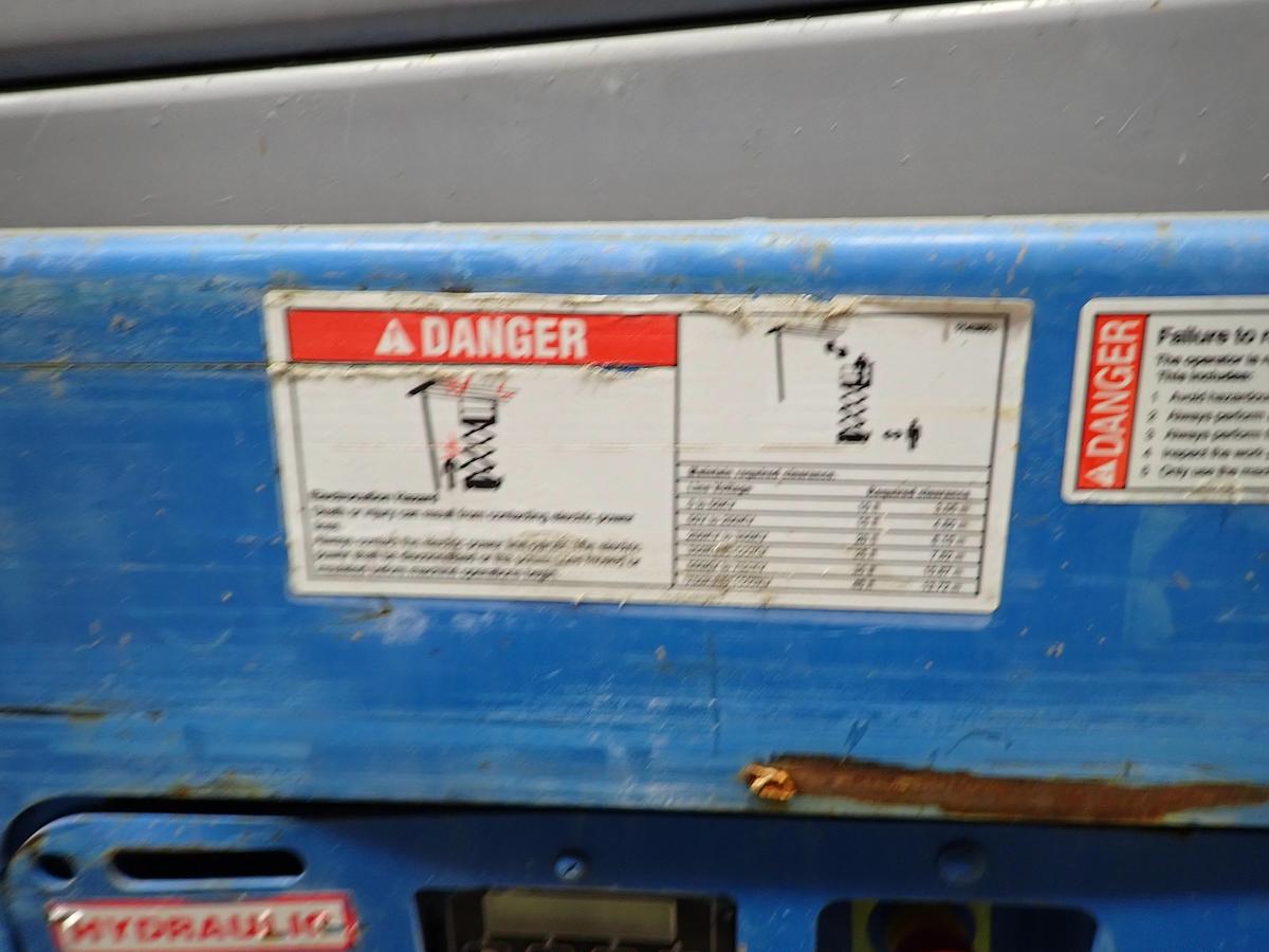 Used 2015 Genie GS2632