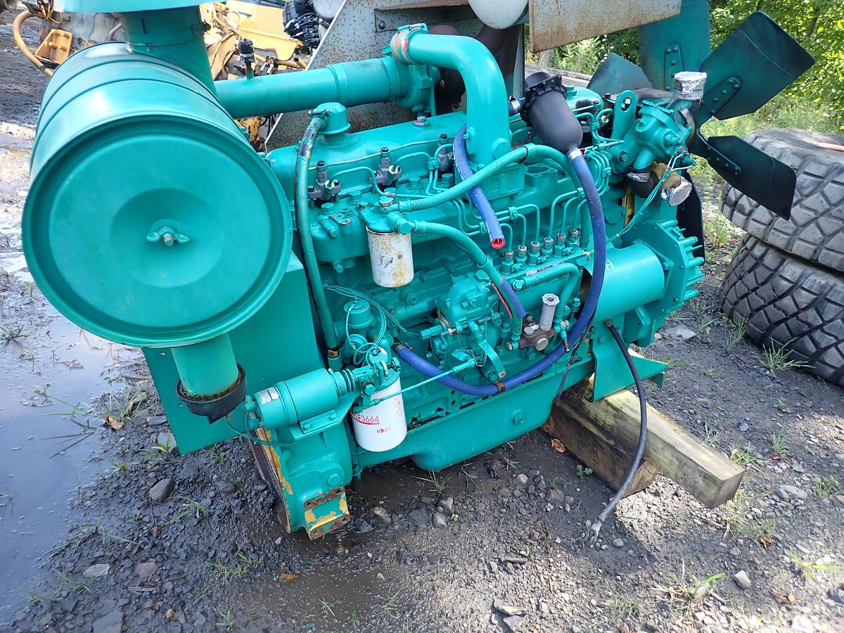 Used Komatsu S6D110-1 Turbo Diesel Engine 1195 HOURS!