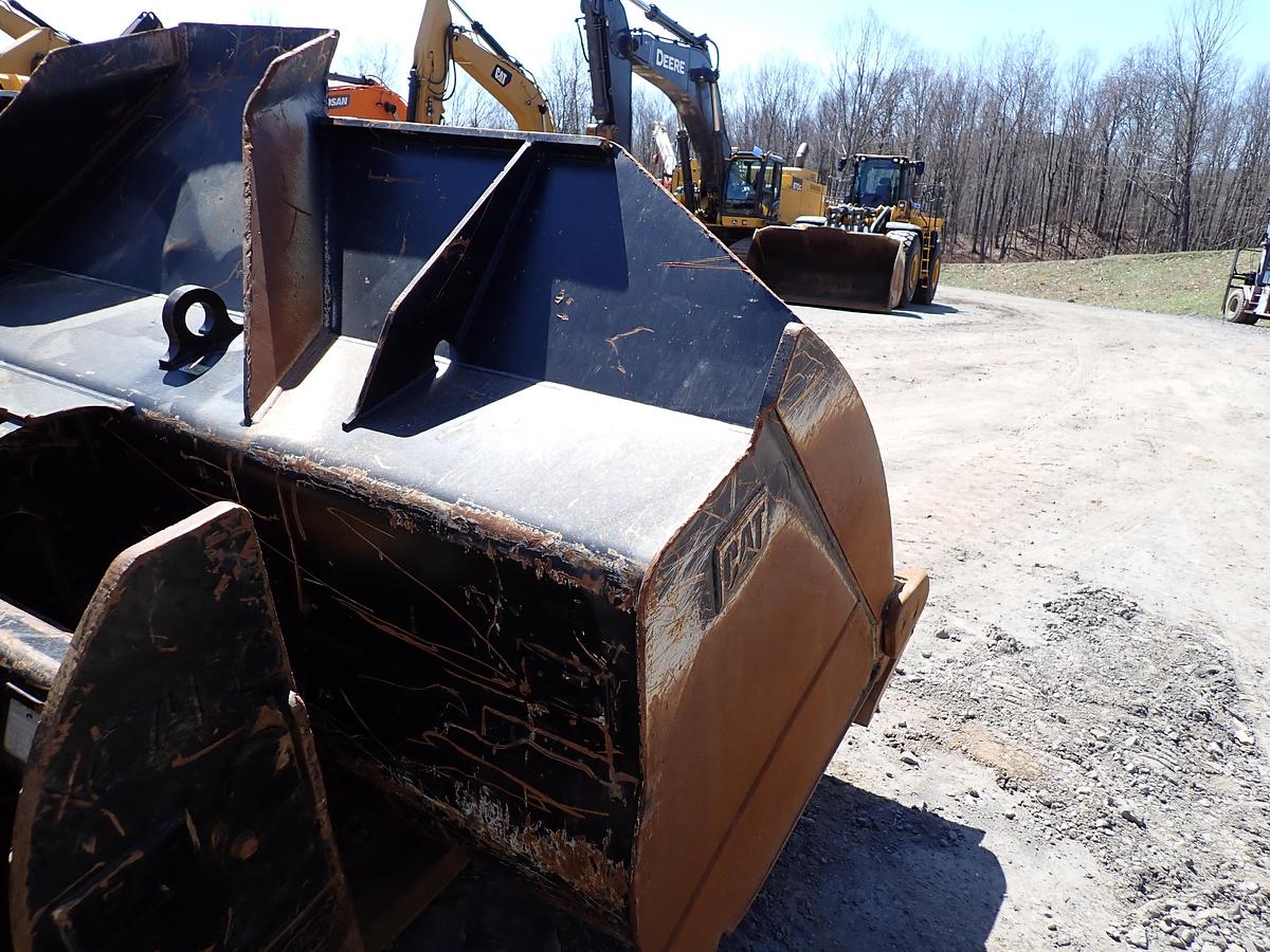 Used 2019 CAT 966M Wheel Loader Q/C & FORKS